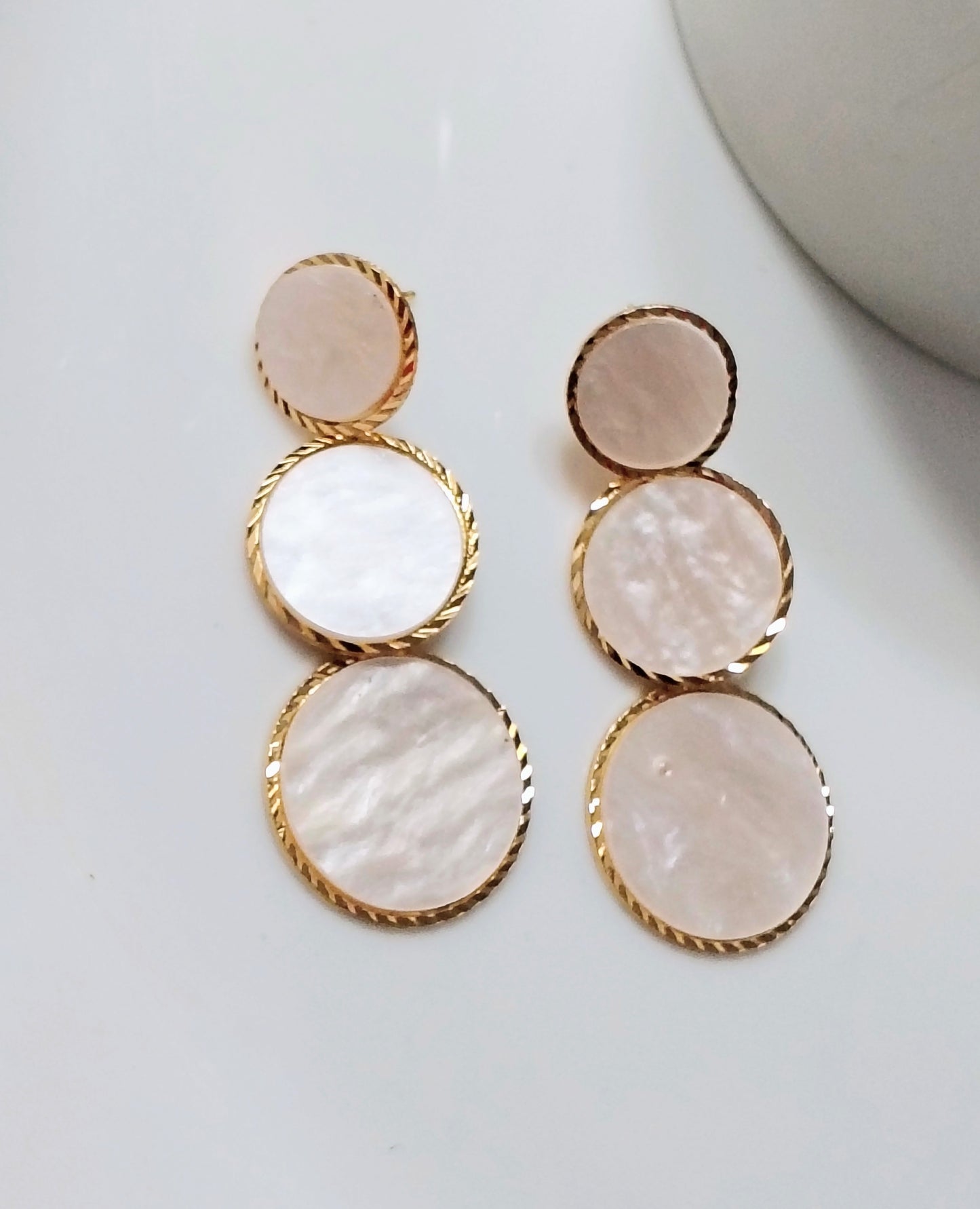 Brinco 3 madrepérolas