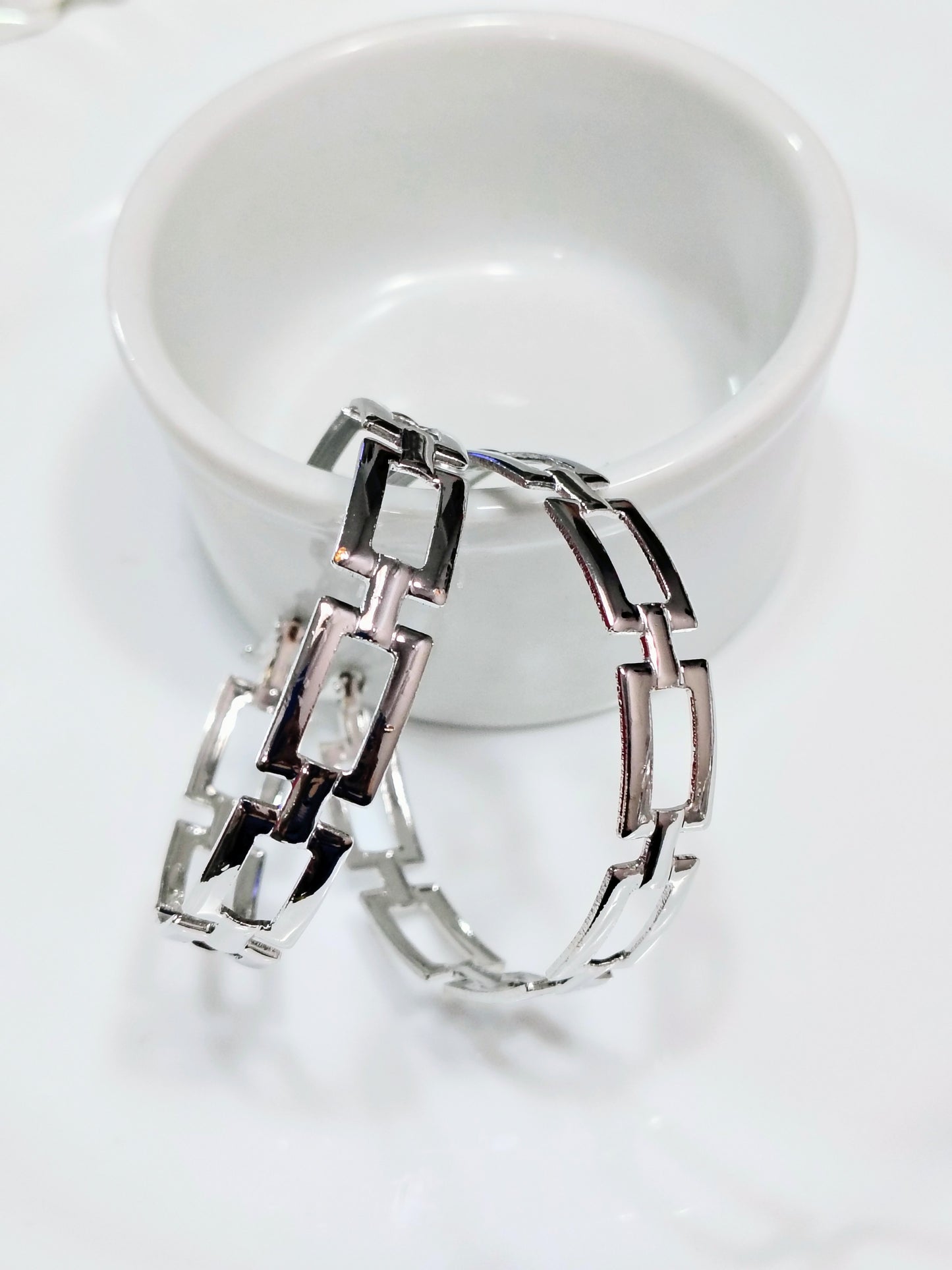 Argola com elos quadrado