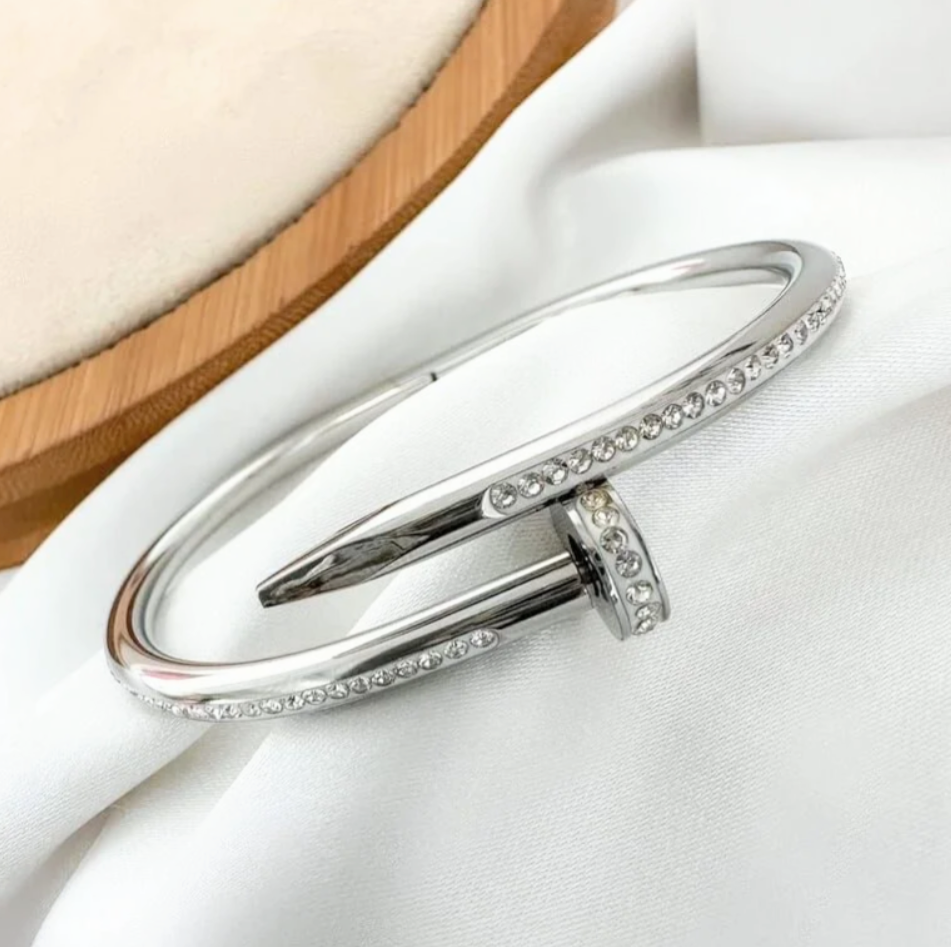 Bracelete rígido cravejado