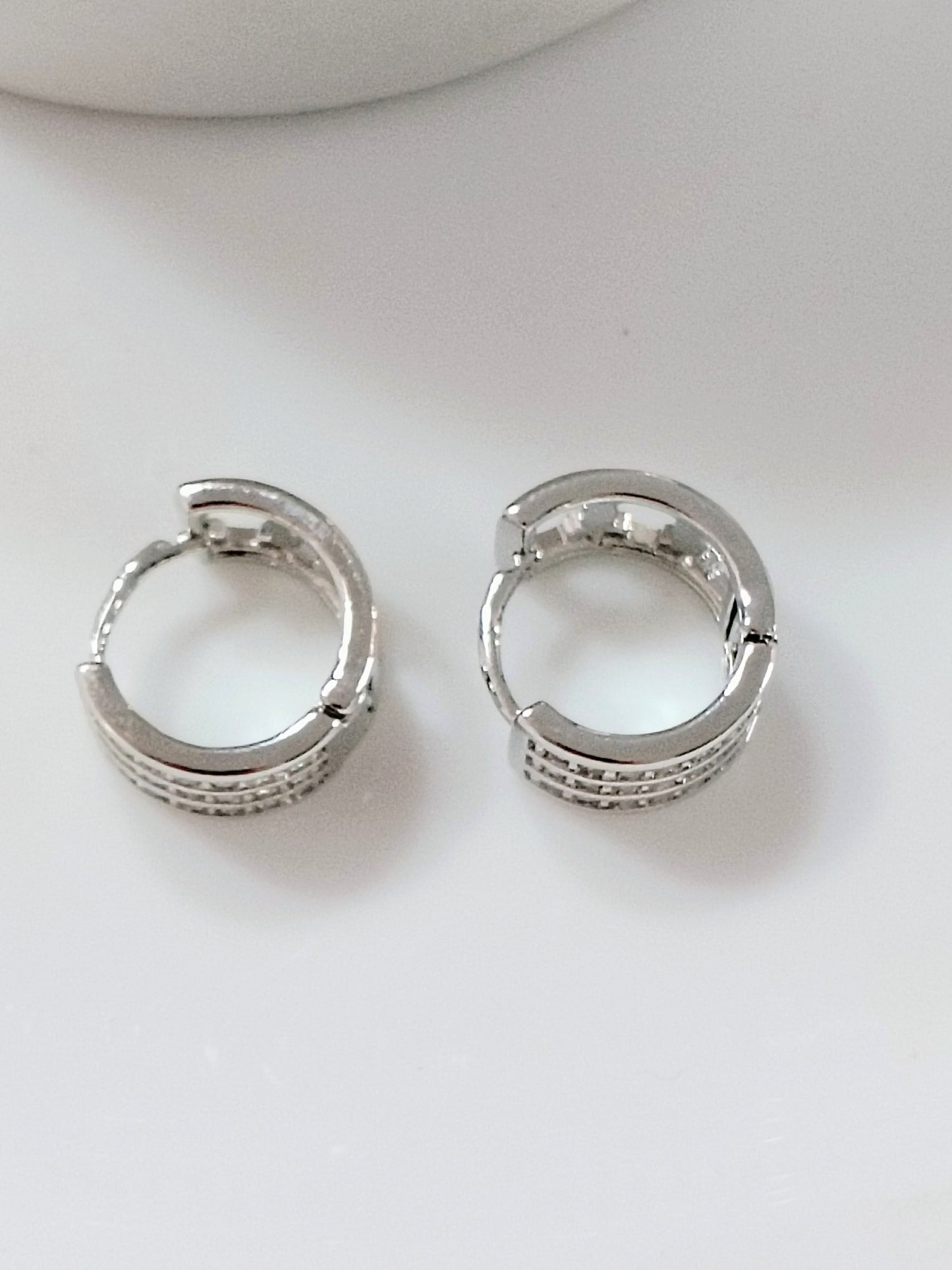 Argola com zircônias