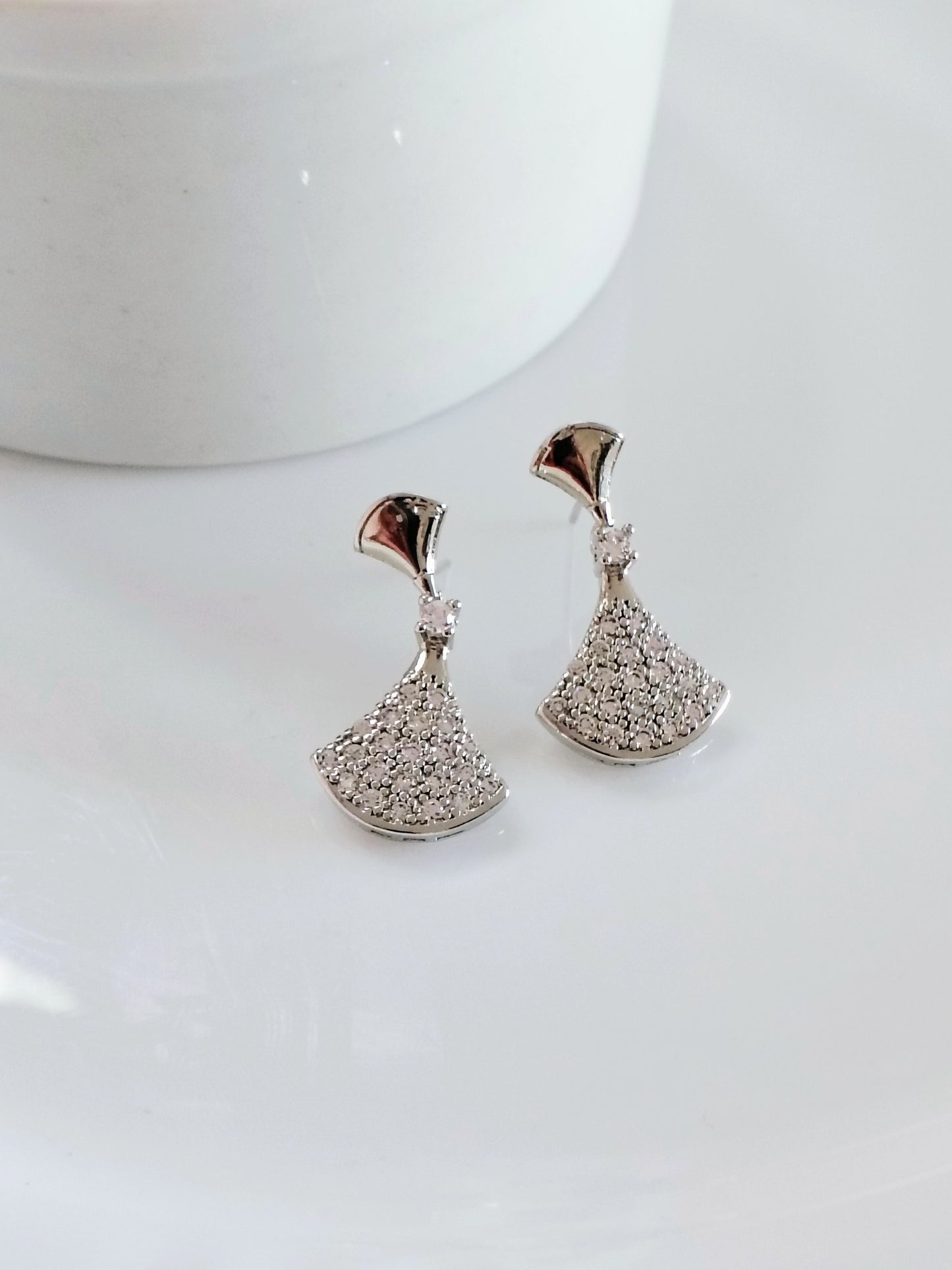 Pêndulo com zircônias