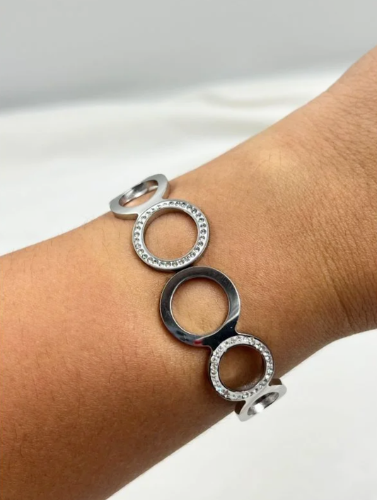 Bracelete rígido