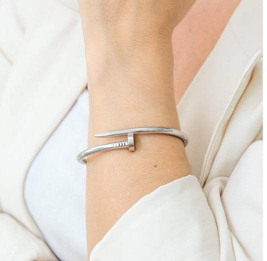 Bracelete rígido aço