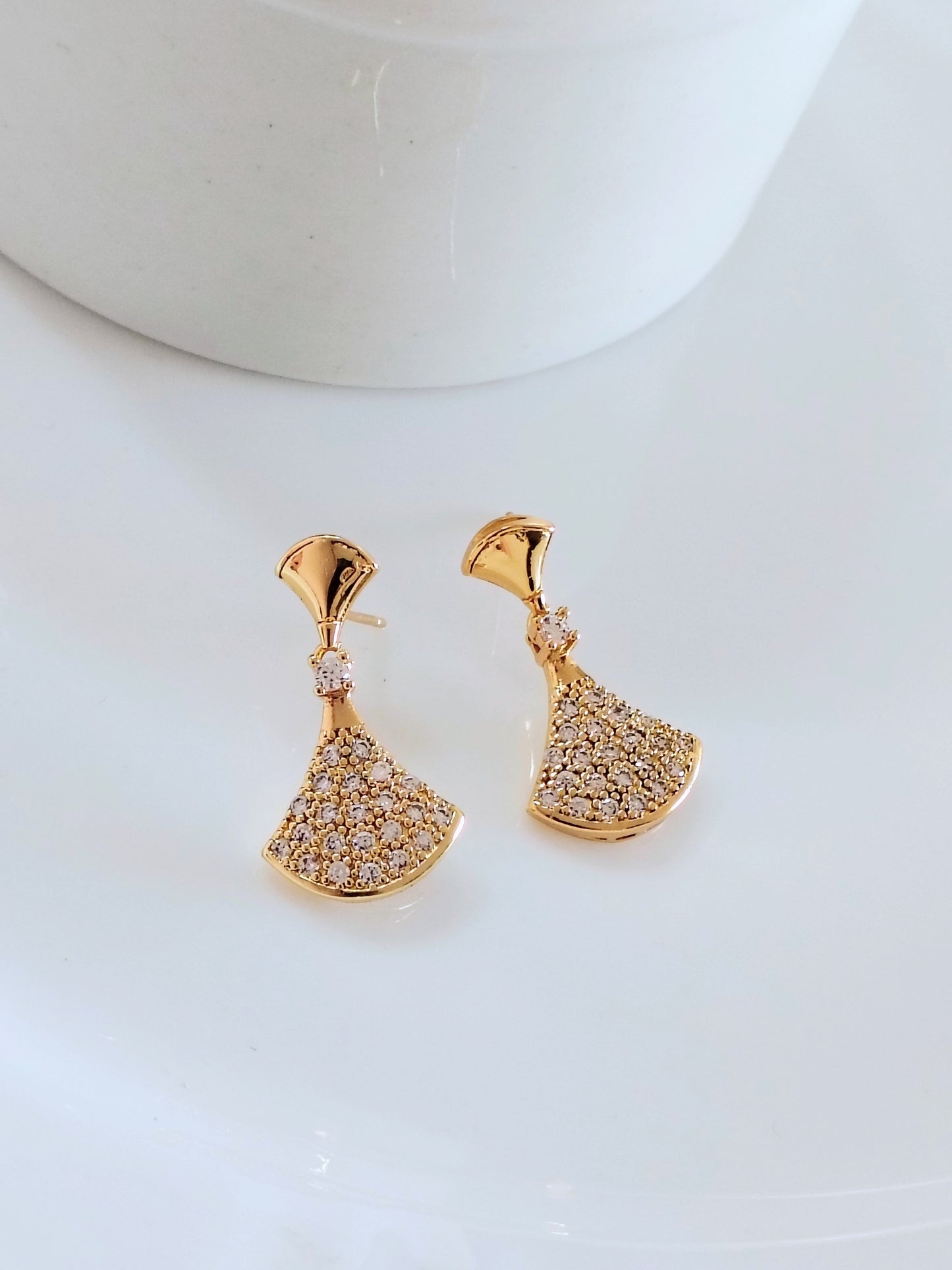 Pêndulo com zircônias