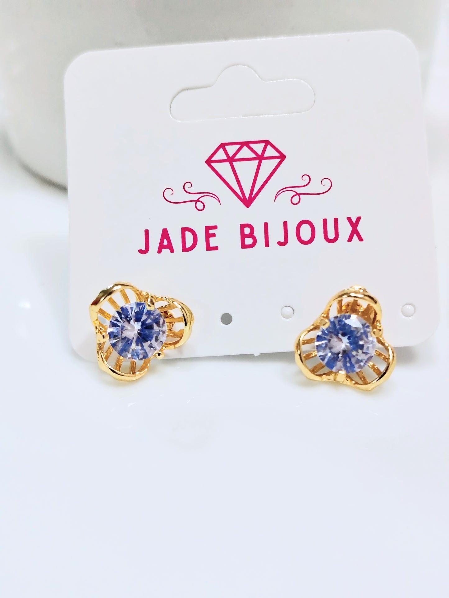 Brinco com zircônia