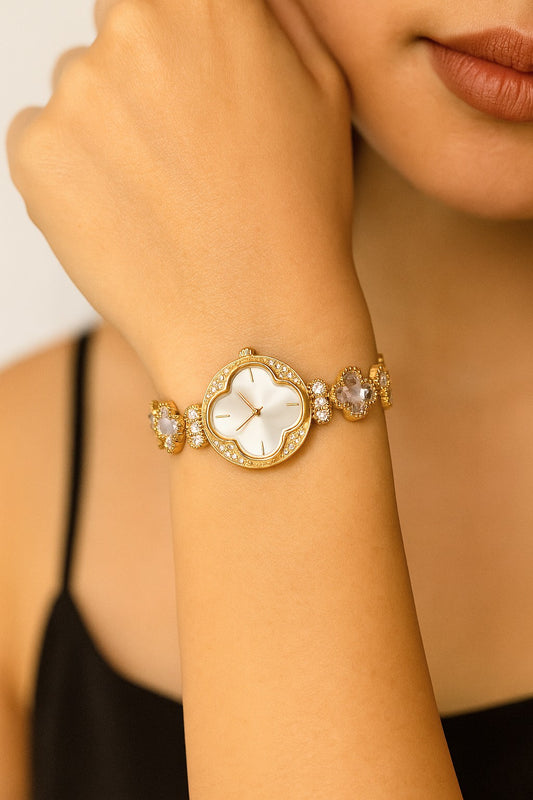 Relógio em madrepérola